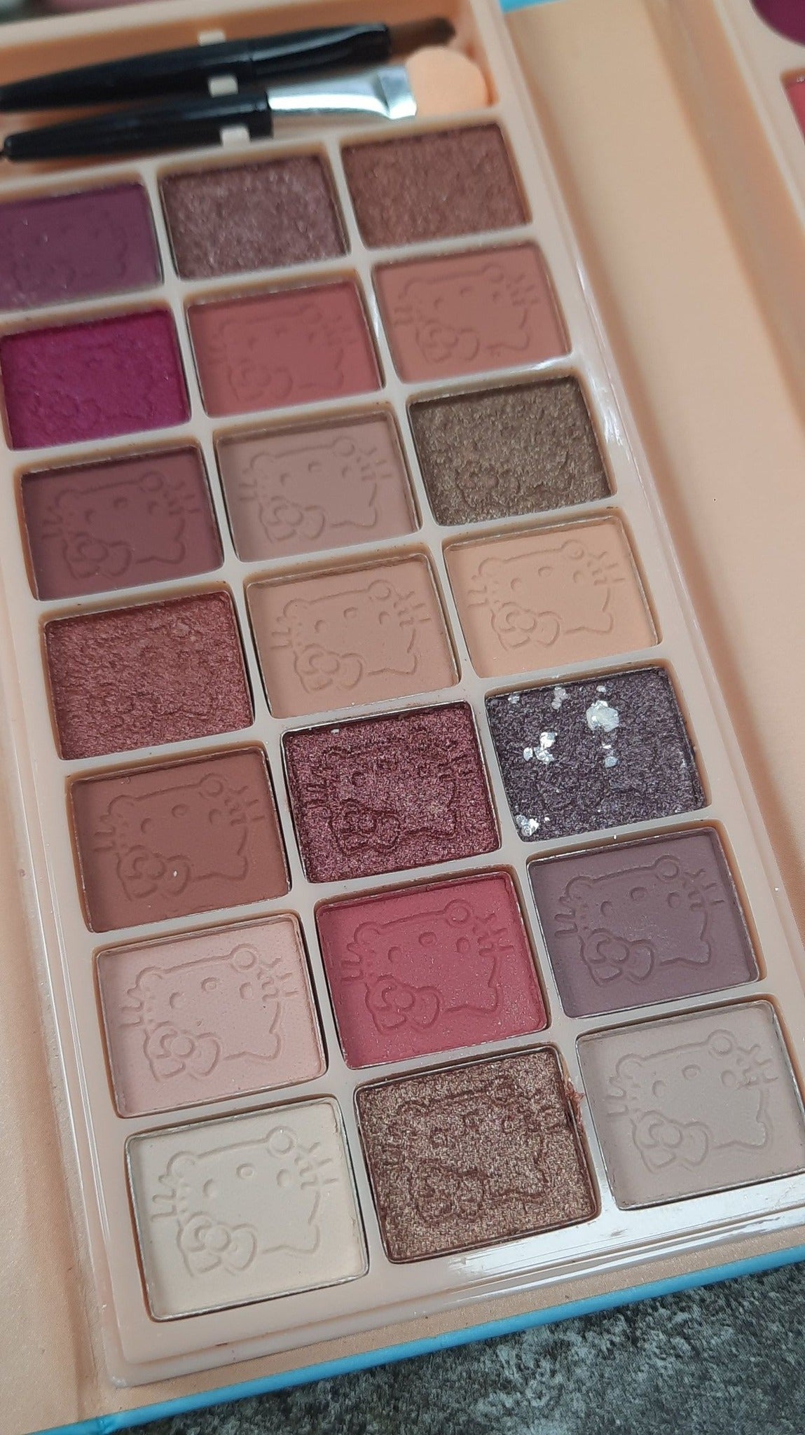 MISS VANESSA NUDE PALETTE