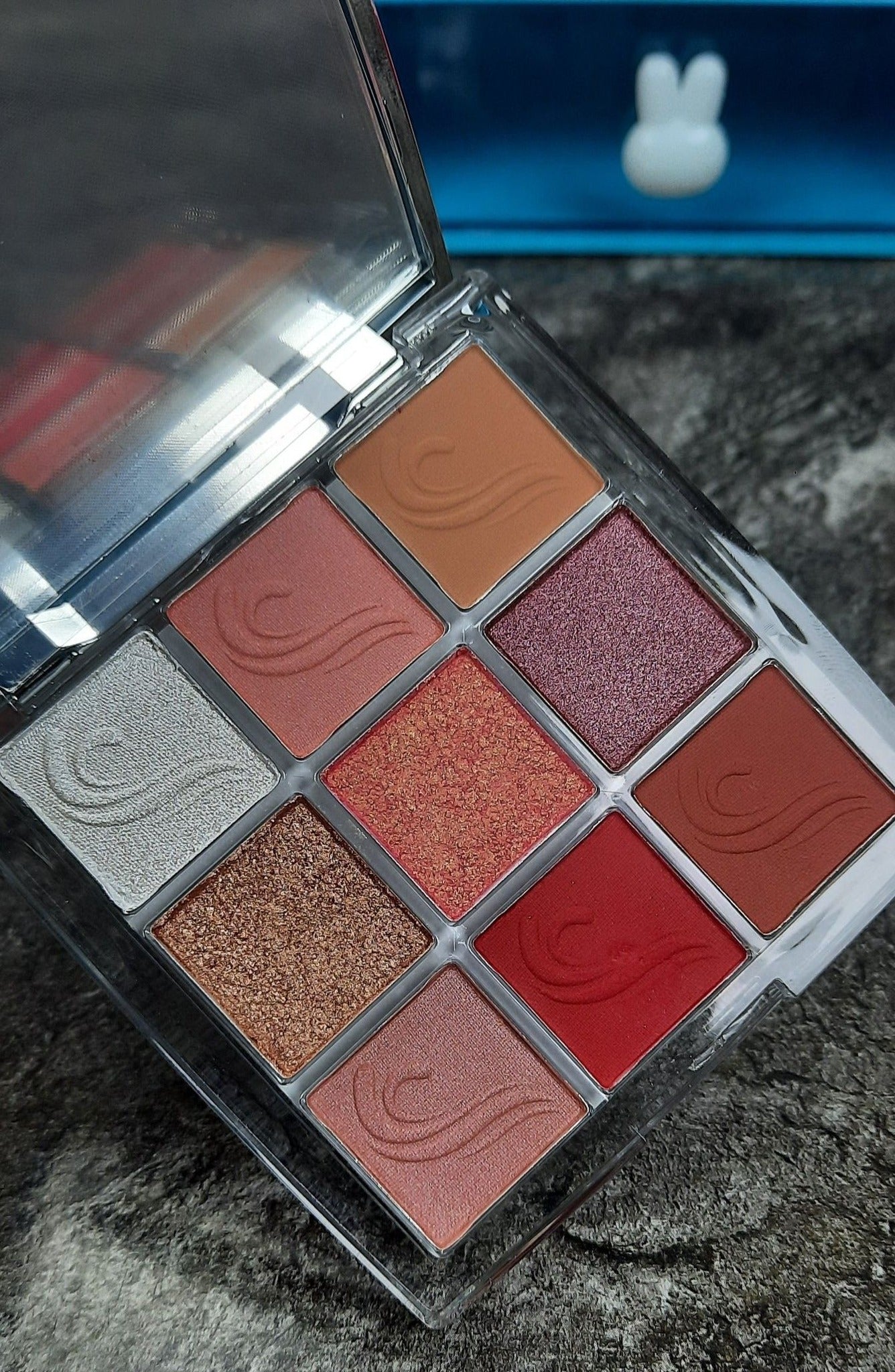 GIRL TIME EYESHADOW