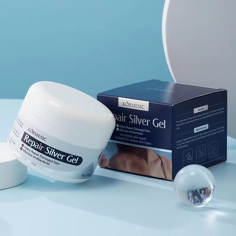 KORMESIC Lightening Moisturizing Repair Silver Gel