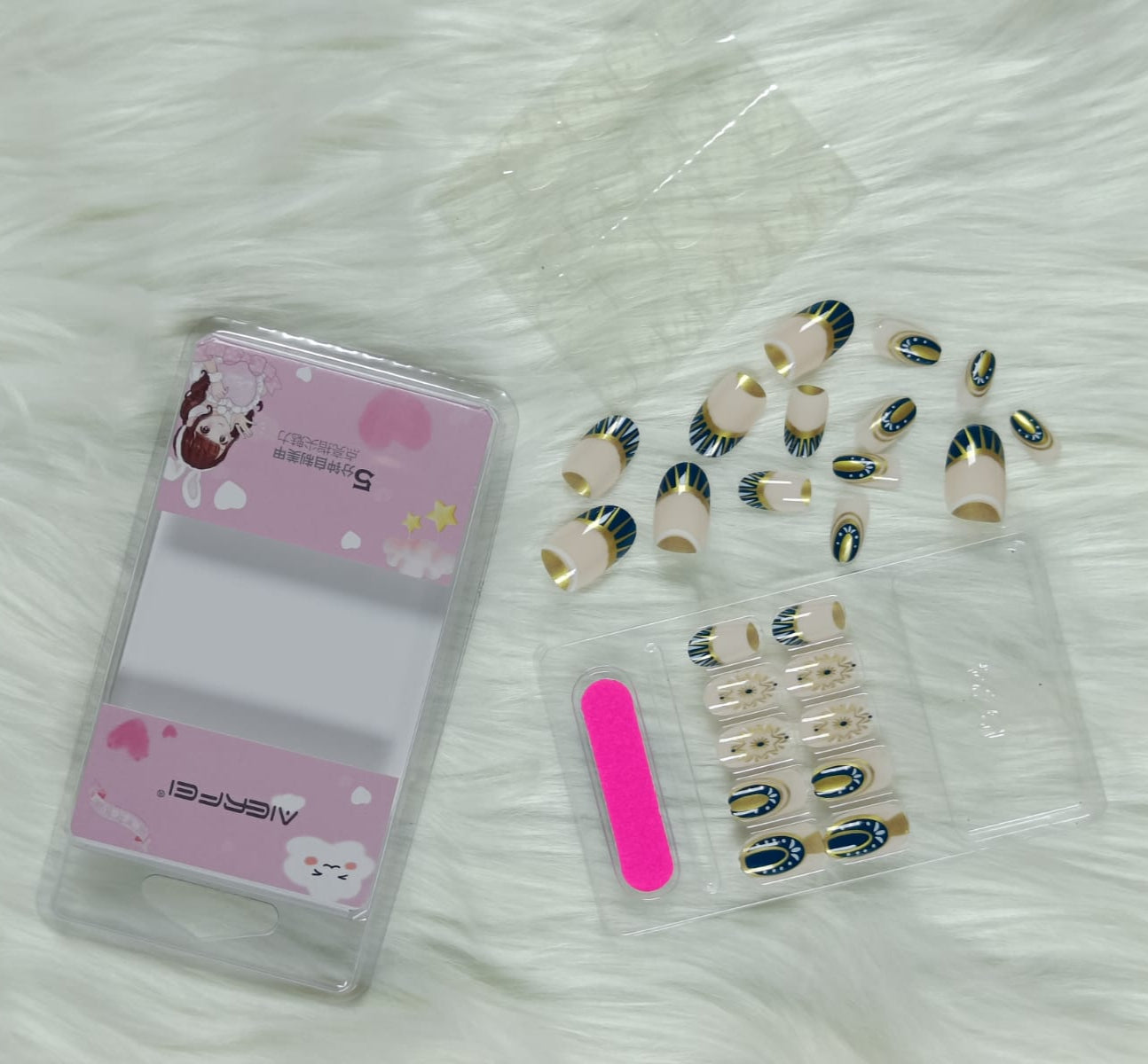 Stylish Press On Nails - Premium Quality