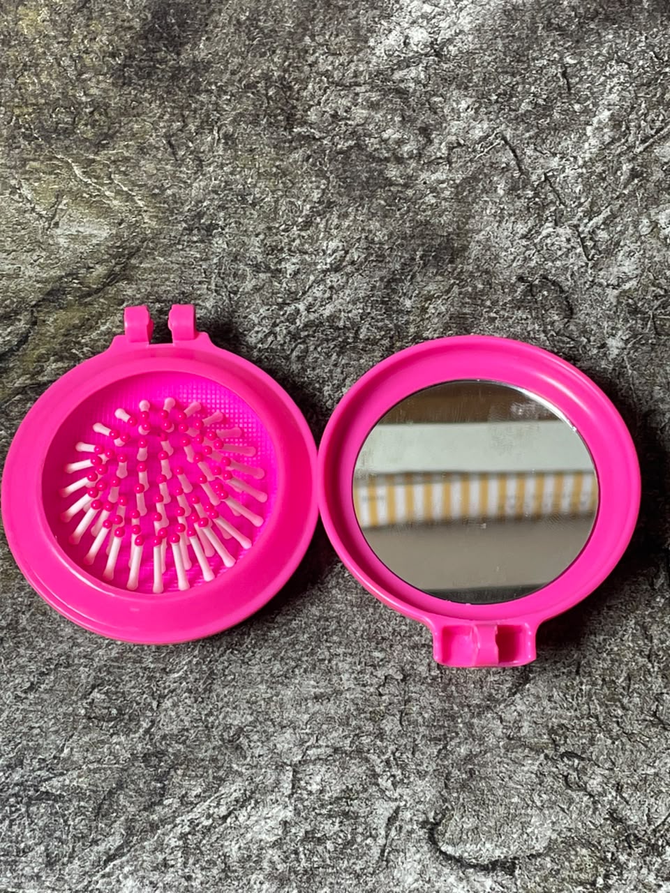 KIDS HAIR BRUSH ONLY 1PC