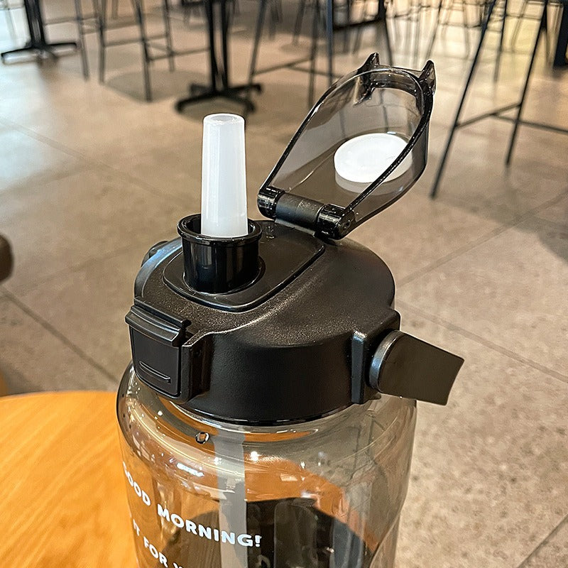 2 Liters High-capacity Water Bottle