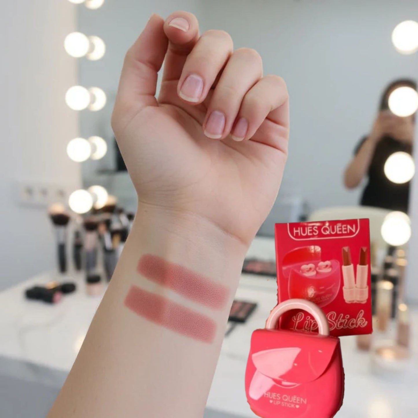 Hues Queen Cute Mini Bag Lipstick