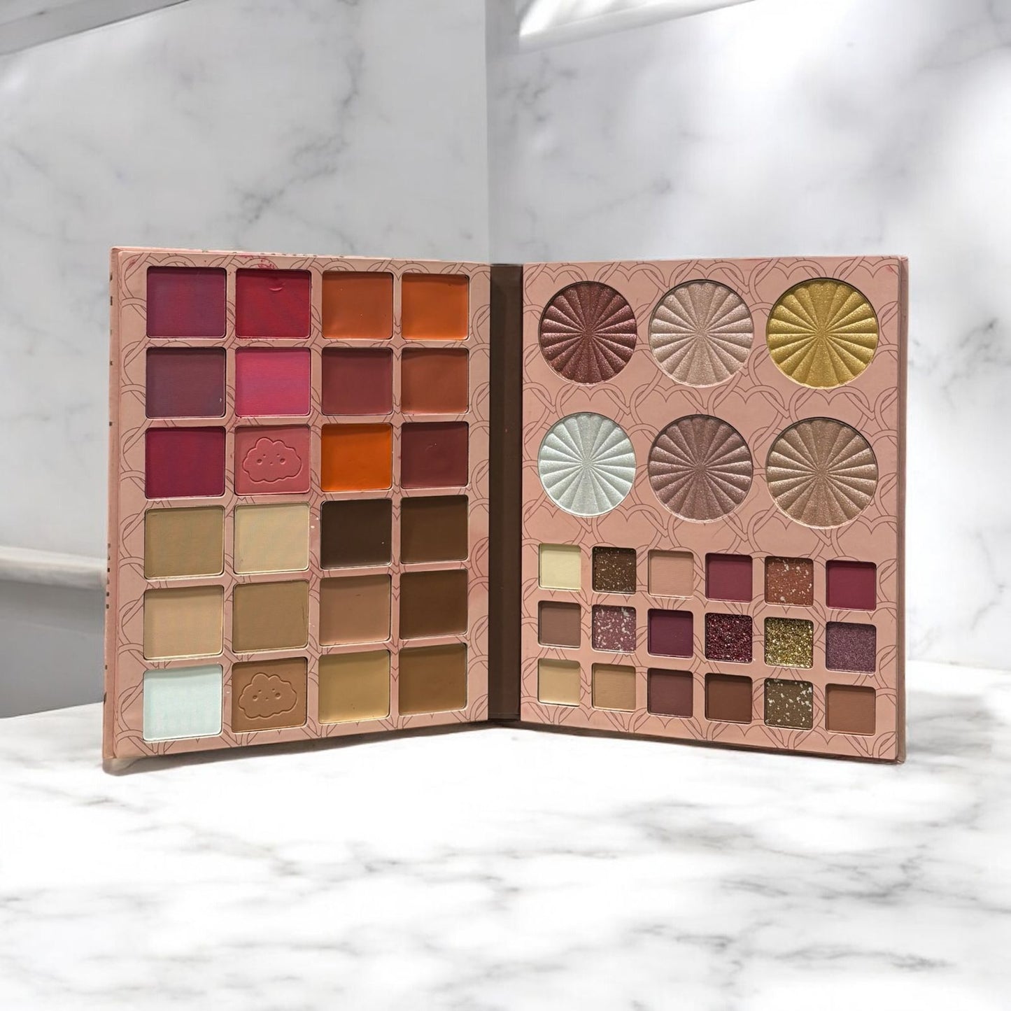 MOCALLURE BOOK PALETTE