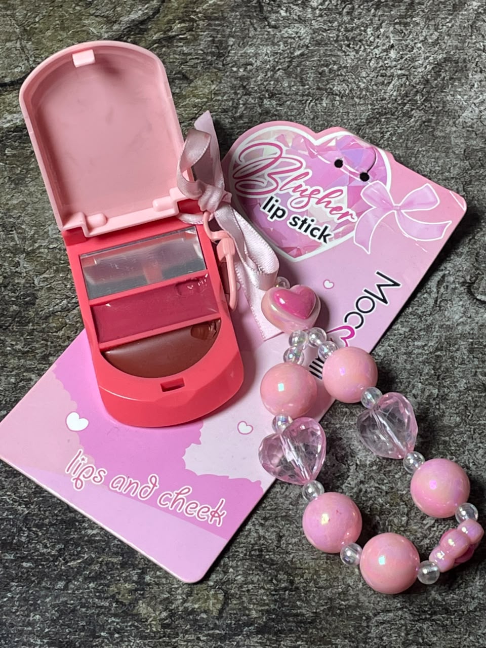 MOCALLURE LIP & CHEEK ONE TIME SWATCH ONLY 1PC