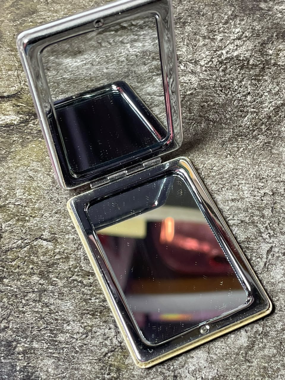 MIRROR WITH GLITTER ONLY 1PC