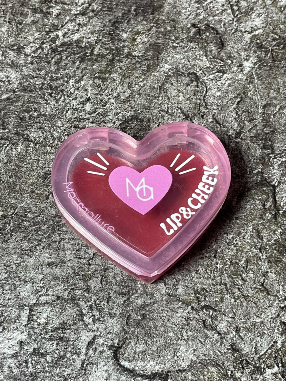 MOCULLRE HEART BLUSH ONE TIME SWATCH ONLY 1PC