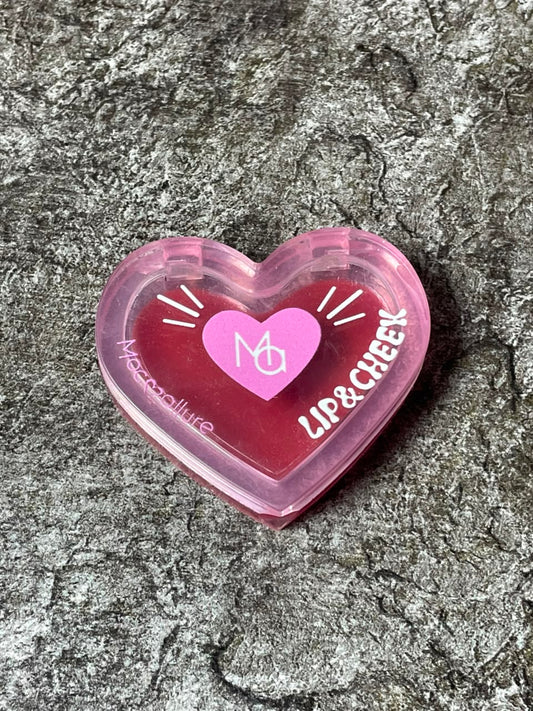 MOCULLRE HEART BLUSH ONE TIME SWATCH ONLY 1PC