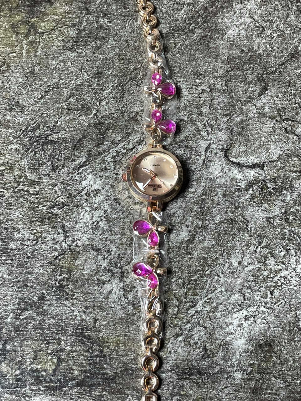 PINK ONLY 1PC