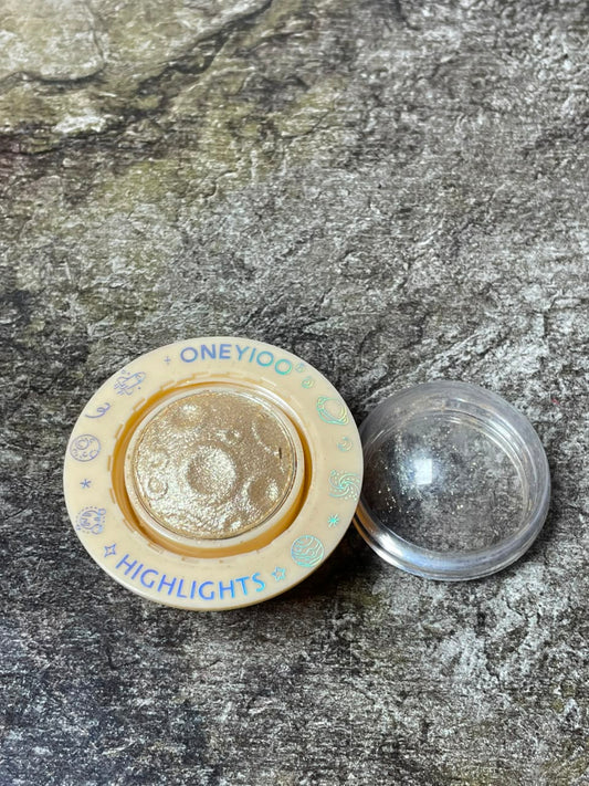 HIGHLITER  ONLY 1PC