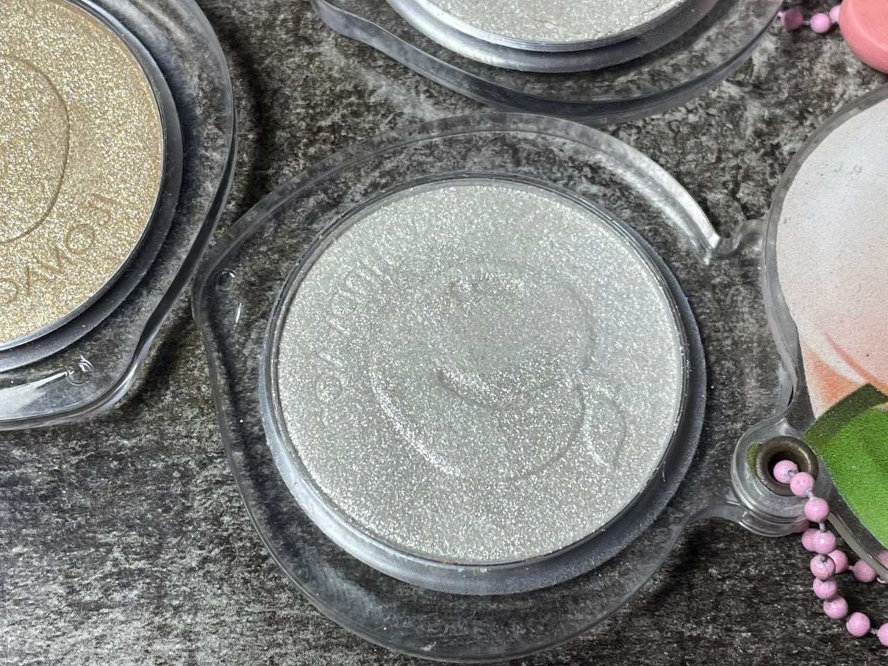 HUDA MOJI HIGHLITER ONE TIME SWATCH ONLY 3PC