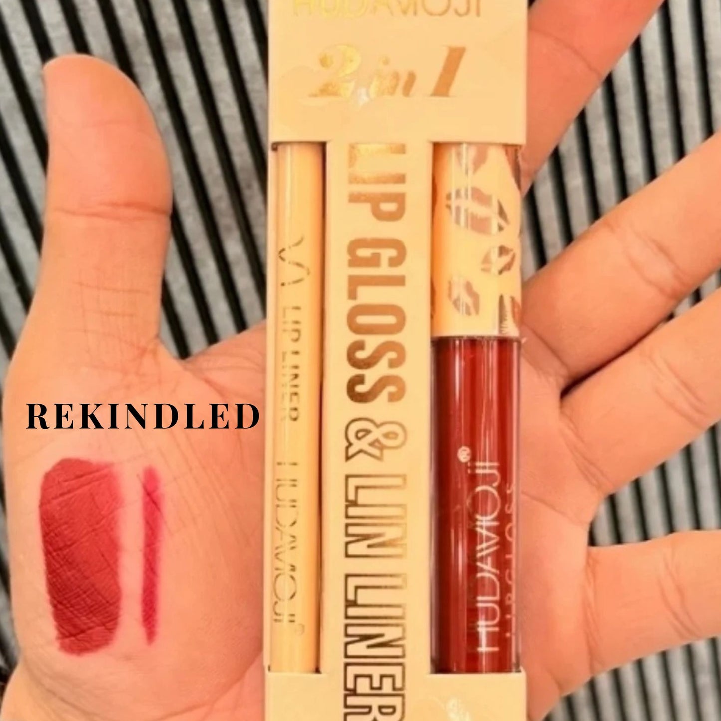  HUDAMOJI 2-in-1 Lip Combo  Lipgloss + Lipliner Set 