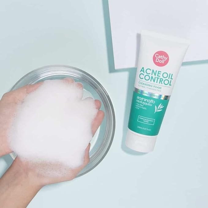 CATHY DOLL ACNE OIL CONTROL CLEANSING FOAM 150ML