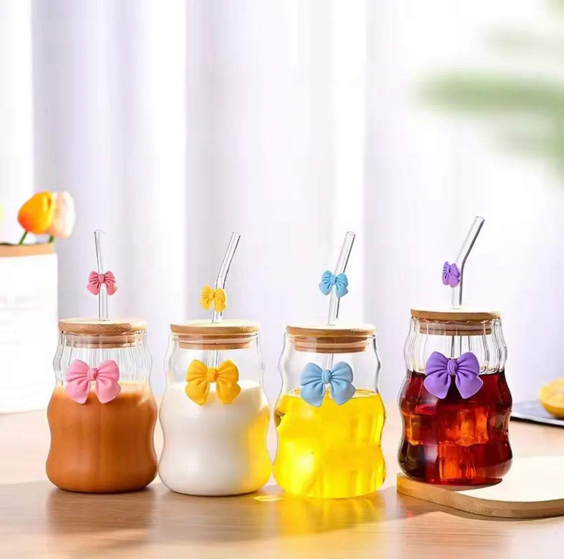 Bow Coffee Glass Mug – High Borosilicate Cloud Cup with Wooden Lid & Straw