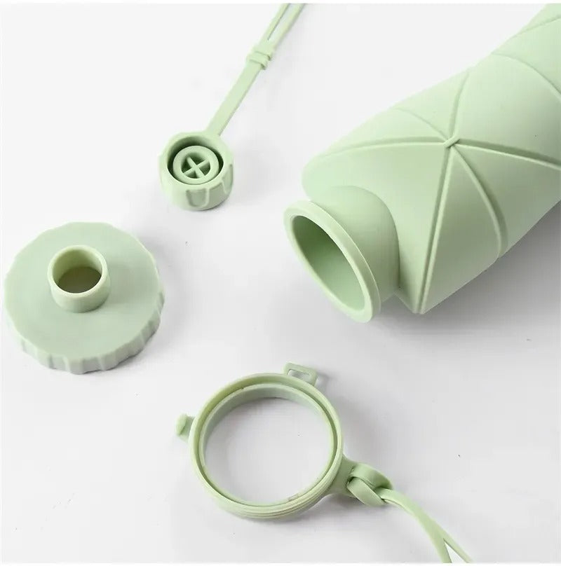 UltraSlim Silicone Foldable Water Bottle – 600ml Portable Collapsible Travel Bottle