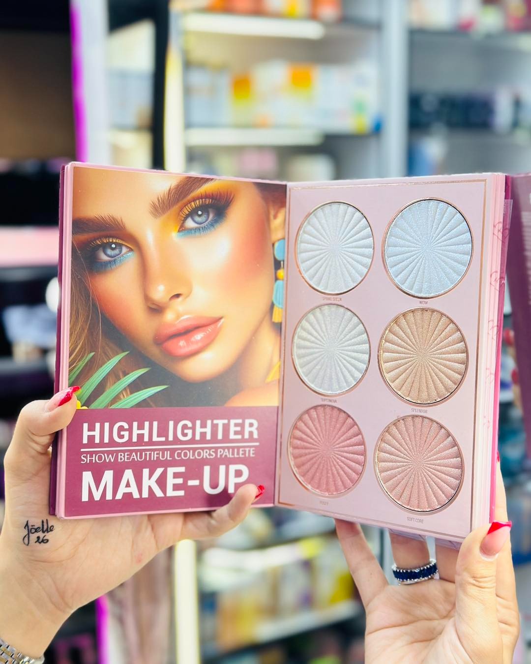 Mocallure 6 pages Book Palette