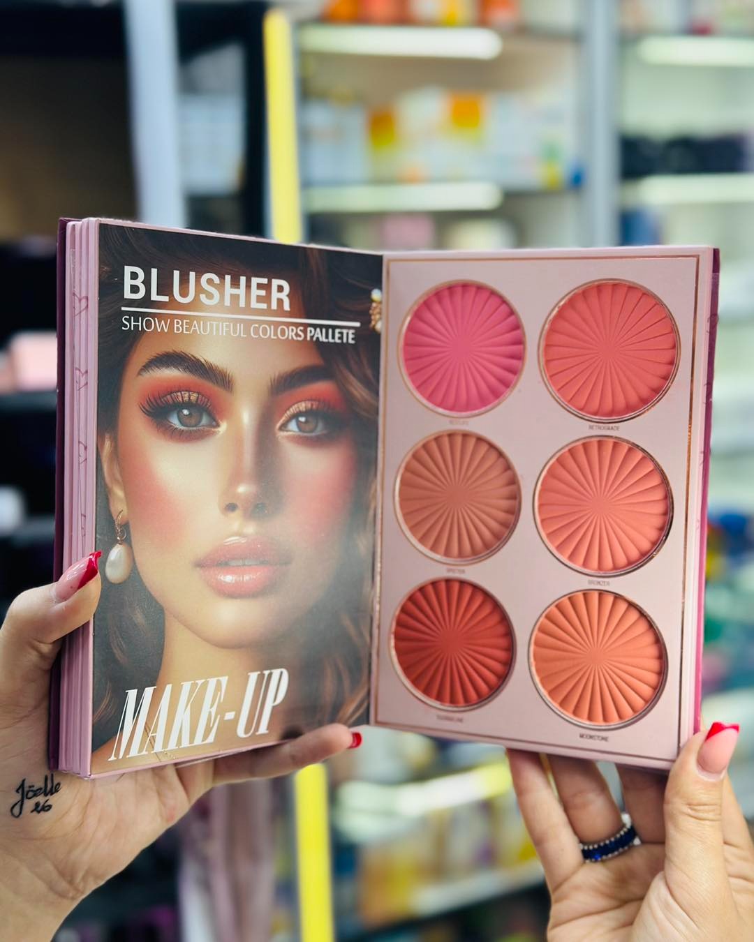 Mocallure 6 pages Book Palette