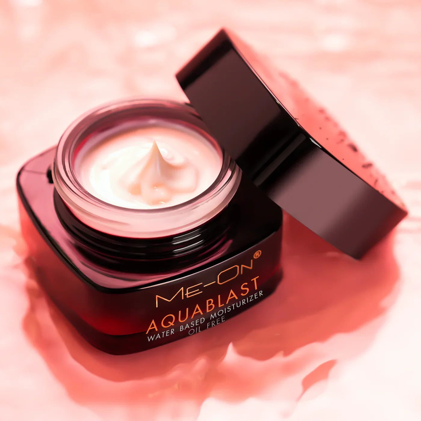 ME-ON AQUABLAST Water-Based Moisturizer – Oil-Free Instant Hydration for All Skin Types