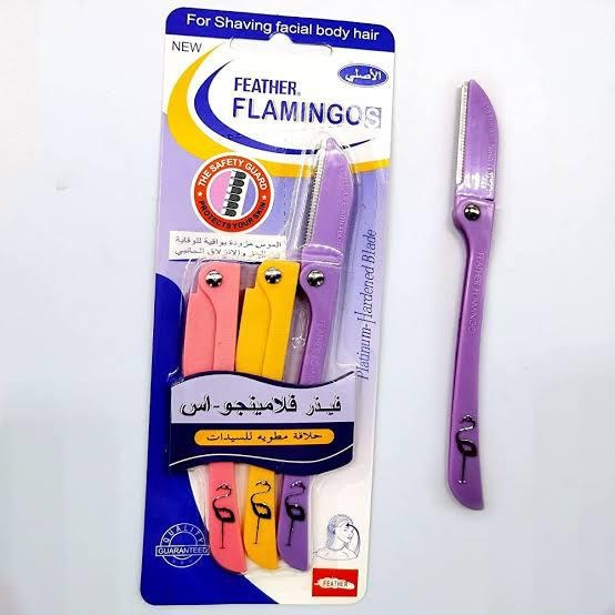 Feather Flamingo Facial Razor – Pack of 3